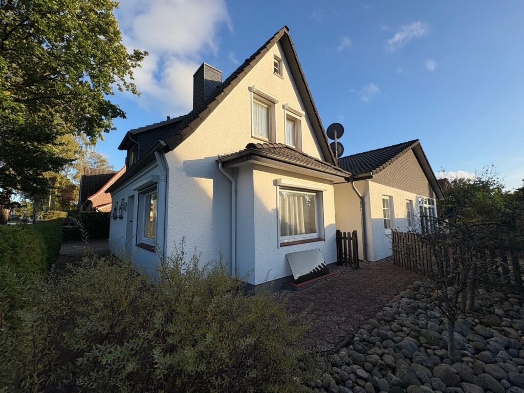 Ansicht mit Anbau